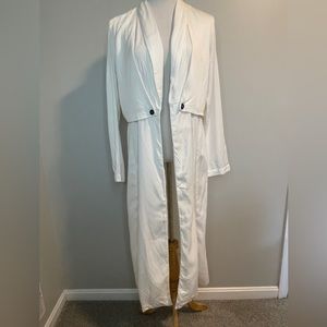 Kendall & Kylie Ivory Duster Robe Size 14